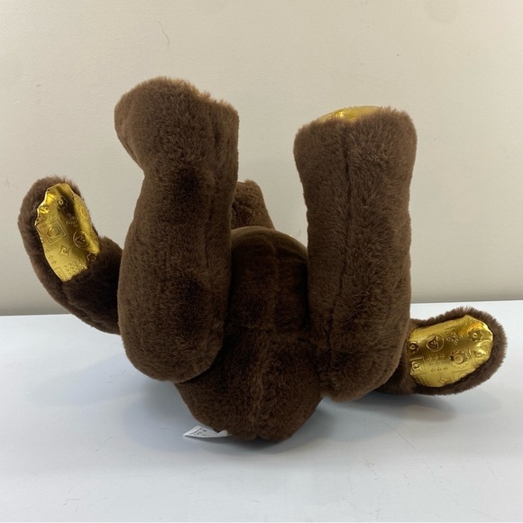 FAO Schwarz 160th Anniversary Gold Monogram Teddy Bear Plush Stuffy Animal 13.5” - Picture 6 of 14